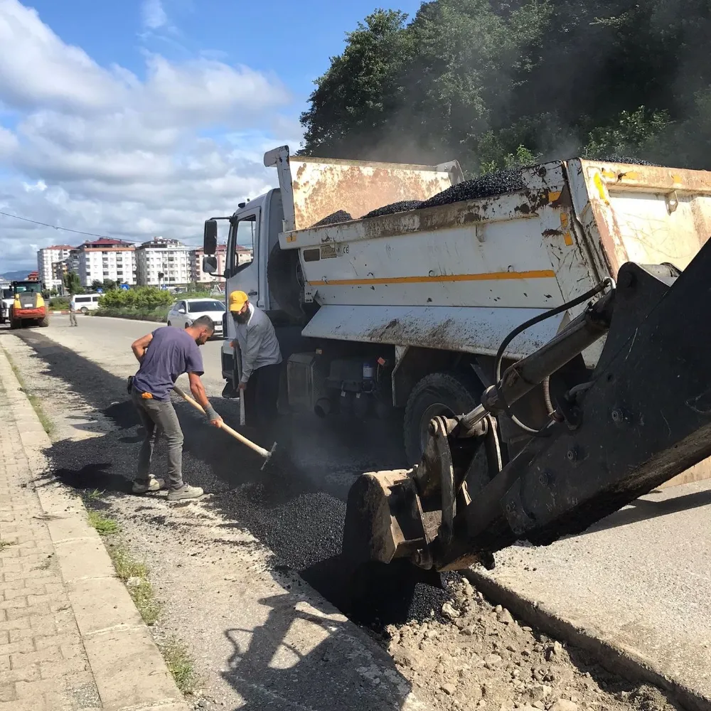 Pazar Belediyesi çalışmalarına devam ediyor