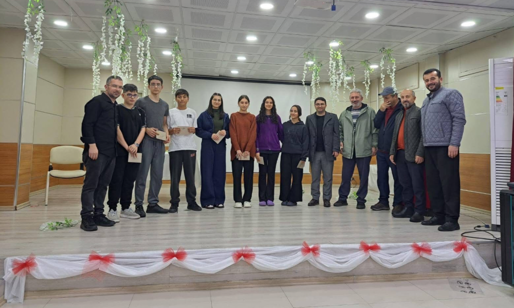 Pazar İlçe Müftülüğü Gençlik Koordinatörlüğünden “10 Soru 10 Cevap” Konferansı