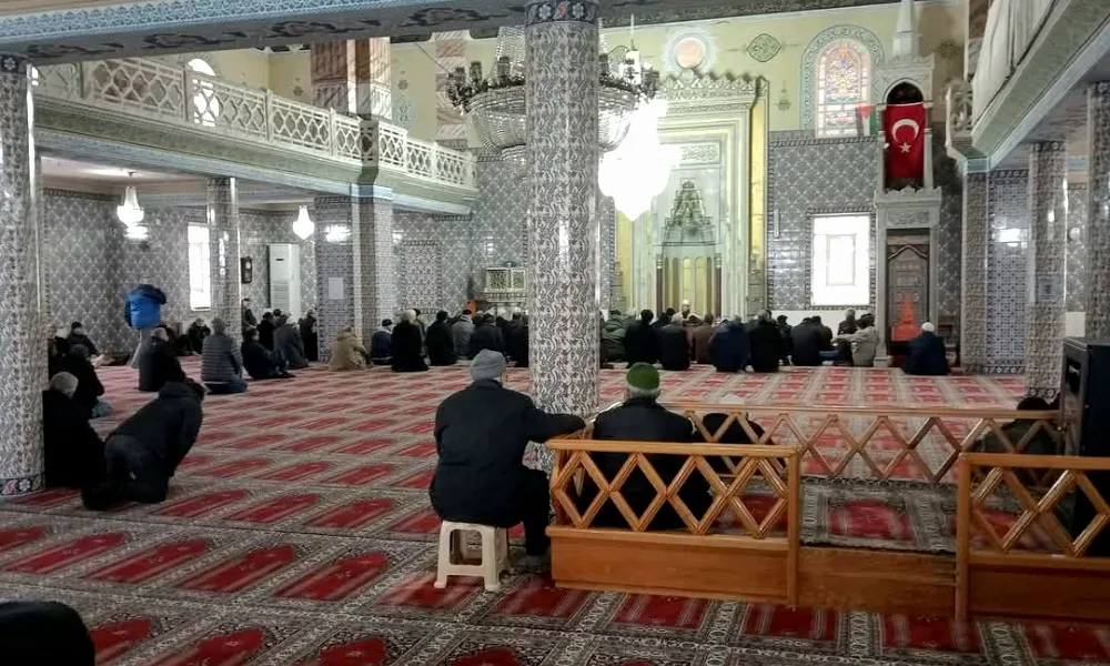 Pazar Merkez Hatuniye Camii