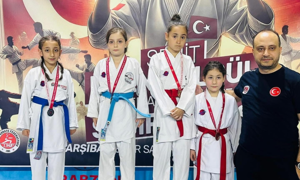 Pazar’ın Minik Karatecileri Trabzon’dan Madalyalarla Döndü!
