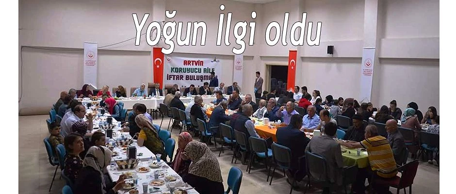 VALİ DORUK, MURGUL’DA HUZUREVİ SAKİNLERİYLE İFTAR AÇTI