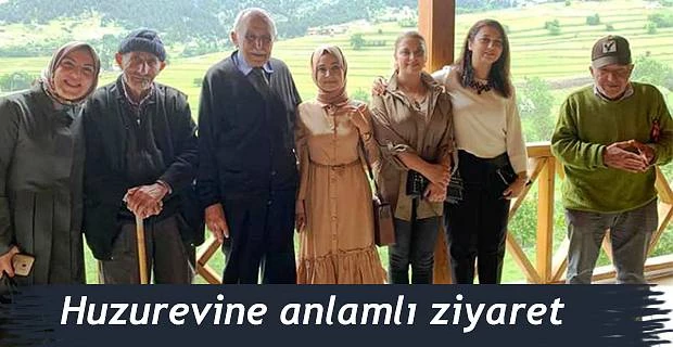 HUZUREVİNİN SAKİNLERİNE ANLAMLI ZİYARET