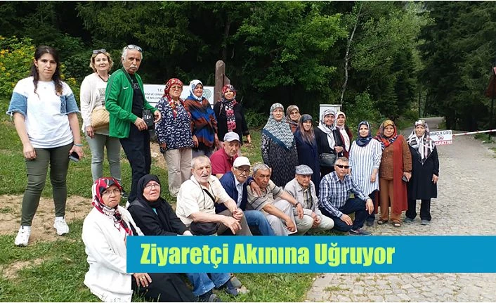 ZİYARETÇİ AKININA UĞRUYOR